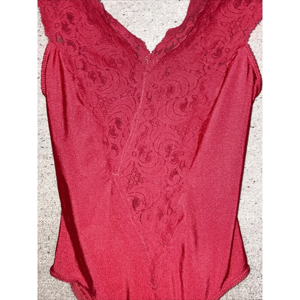 Vintage 70s Red Shiny Satin Second Skin Teddy Deep-V Lace Trim Straps Bodysuit S - Picture 5 of 11